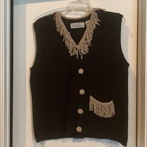BellePoint black vest with fringe and buttons